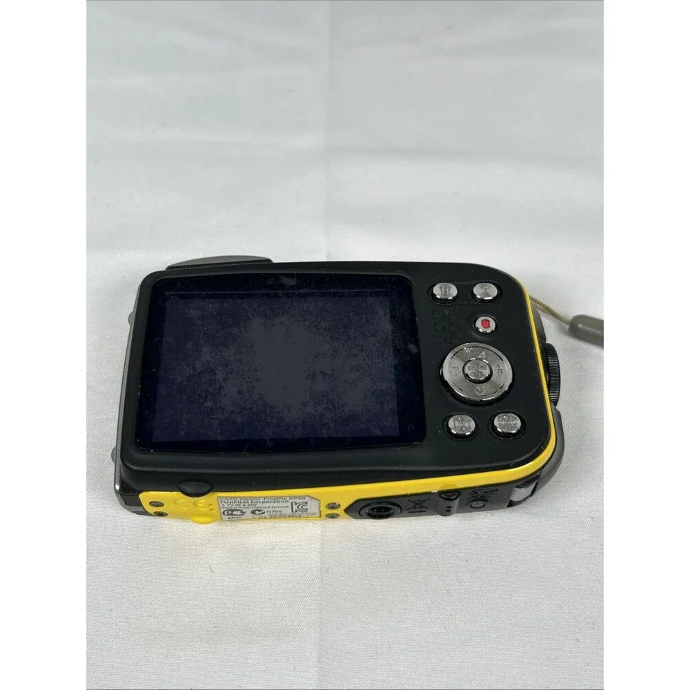 Fujifilm FinePix XP60 Yellow 16.4MP Digital Camera Charger Battery Software Disk